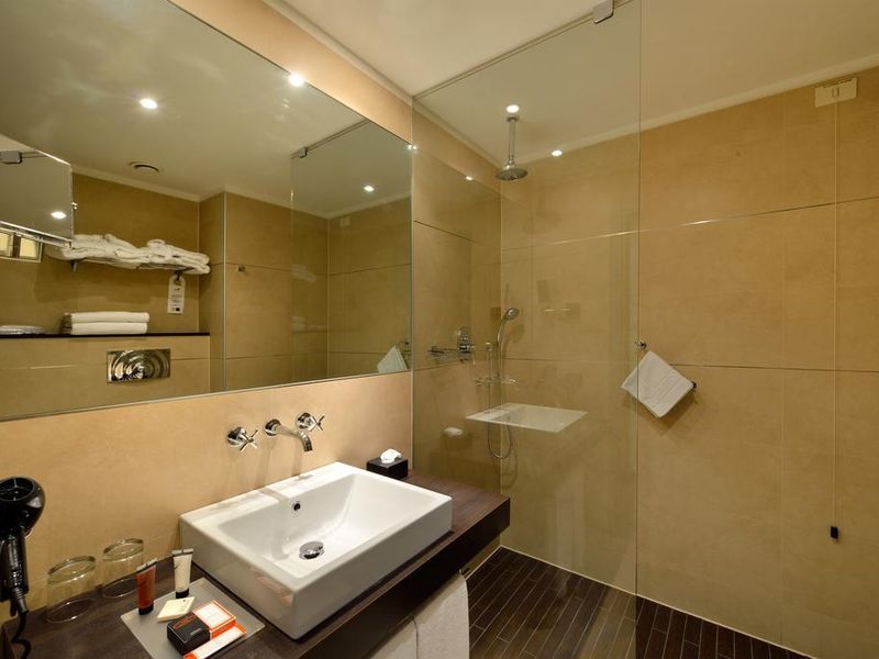 Hotel Photo 10
