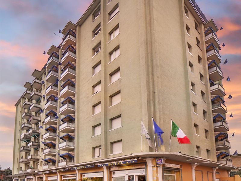 Hotel Photo 24