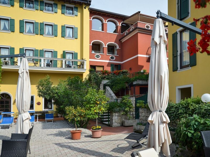 Hotel Photo 23