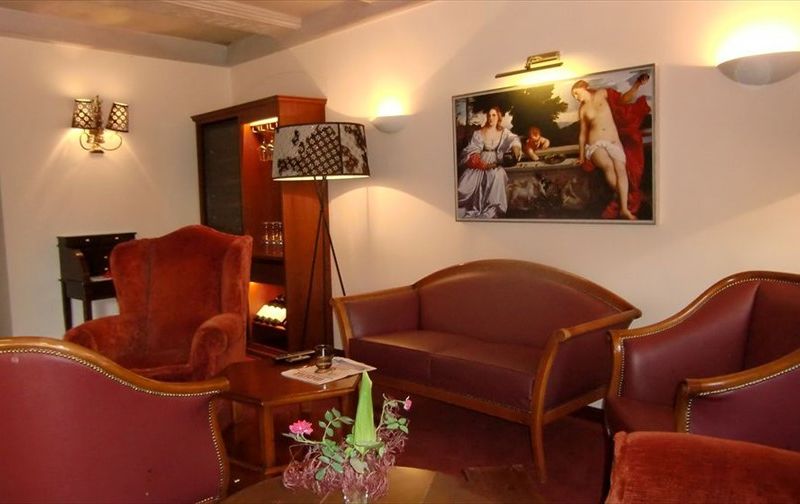 Hotel Photo 9
