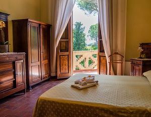 Hotel Villa Maya Cascina Italy
