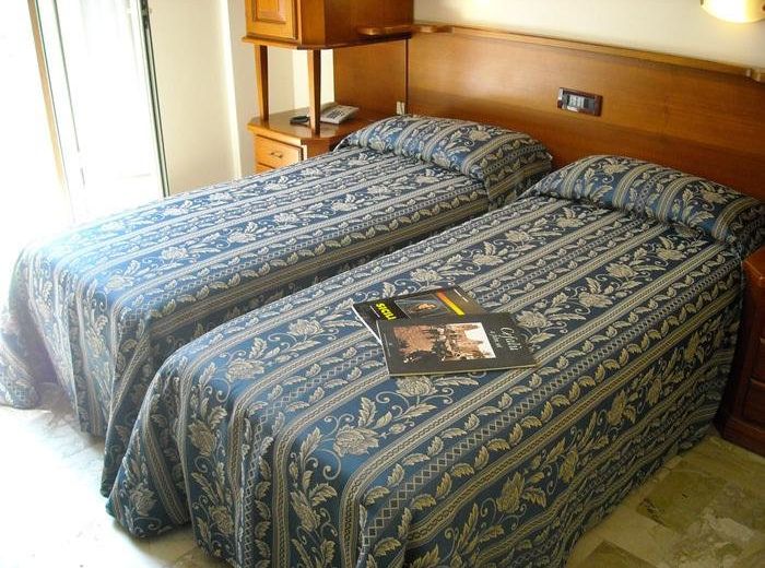 Hotel 3 Image 2