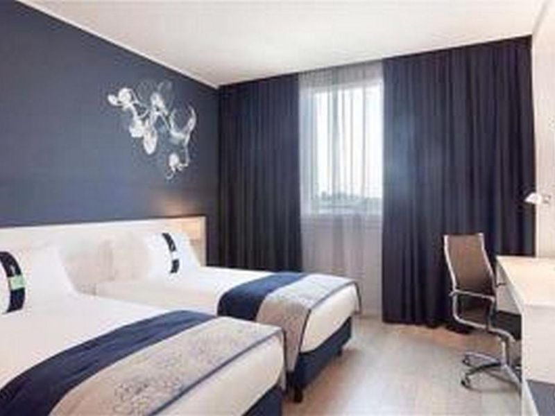 Hotel Photo 3
