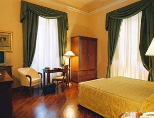 Hotel Pierre Florence Italy