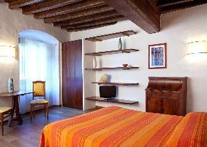 B&B Bonsignori Florence Italy