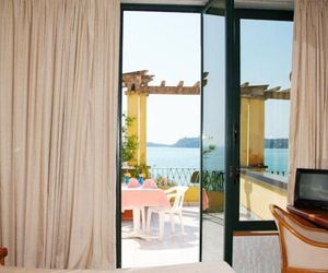 Hotel Du Lac Gardone Riviera Italy