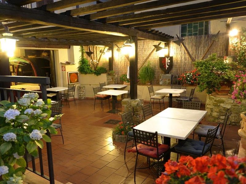 Hotel Photo 11