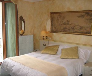 Hotel San Marino Laglio Italy