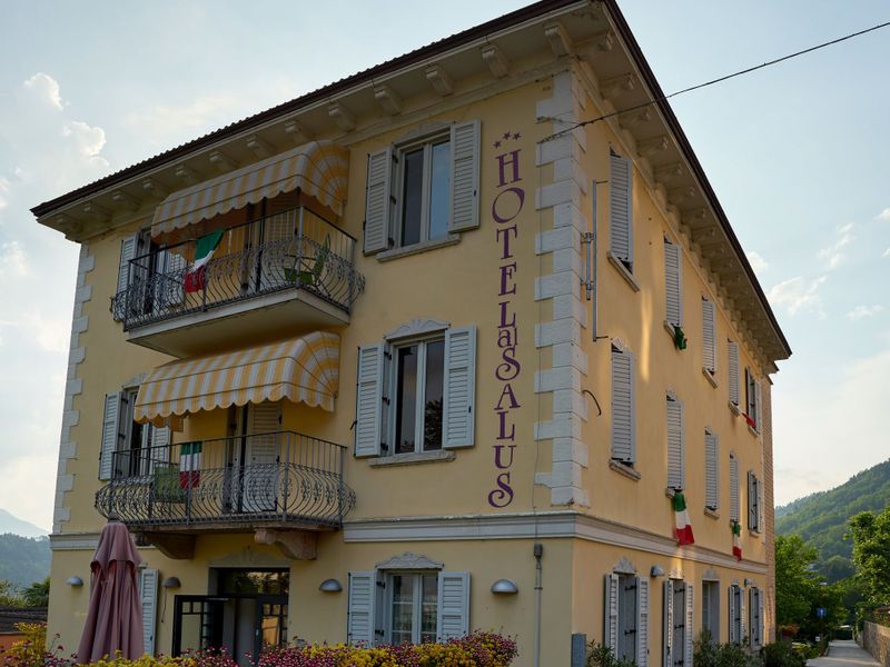 Hotel Photo 10