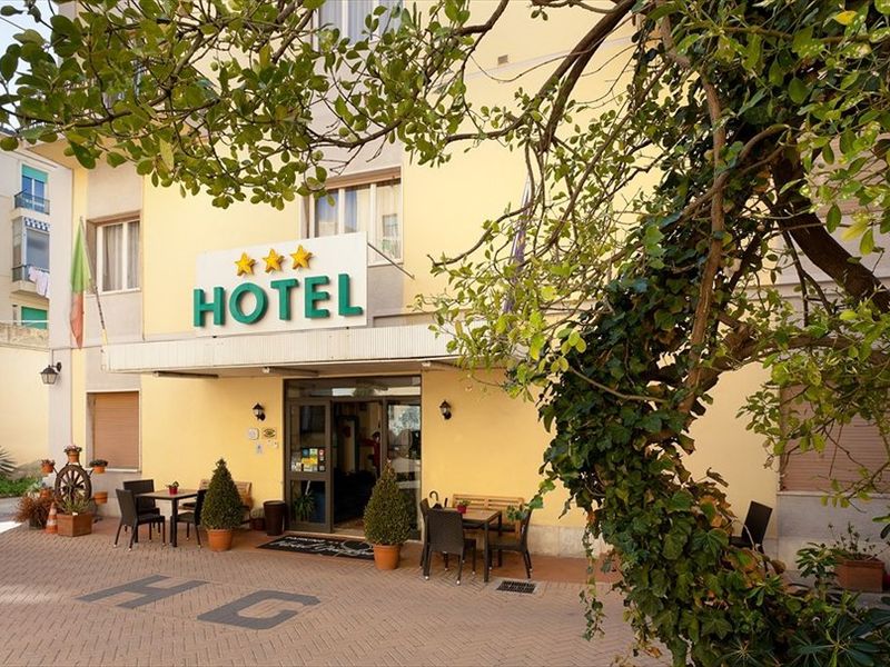 Hotel Photo 18