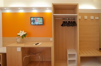 Hotel Photo 13