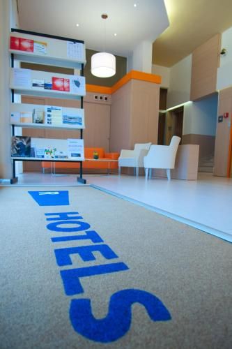 Hotel Photo 8