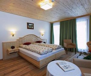 Hotel Monte Paraccia Enneberg Italy