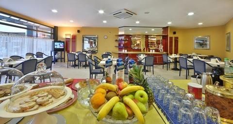 Hotel Photo 13