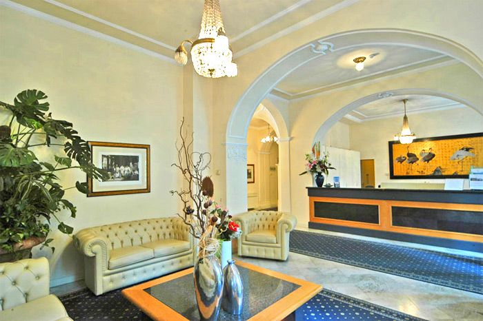 Hotel Photo 10