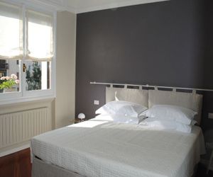 Bed&Café Milan Italy
