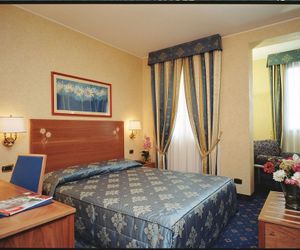 Hotel Dieci Milan Italy