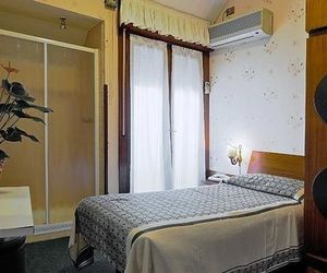 London Hotel Milan Italy