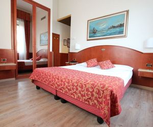 Mokinba Hotels Montebianco Milan Italy