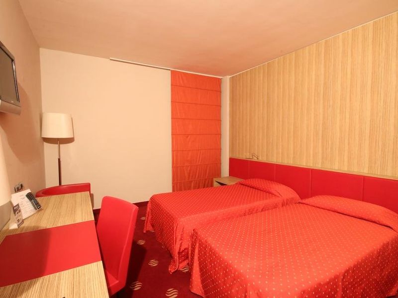 Hotel Photo 5
