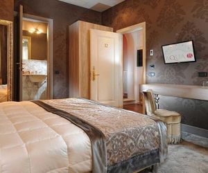Aqua B Venice Italy