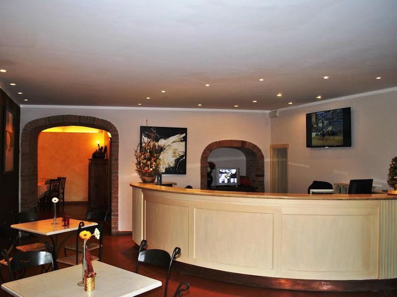 Hotel Photo 15