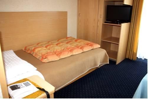 Hotel Photo 9