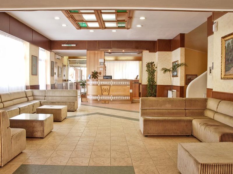 Hotel Photo 10
