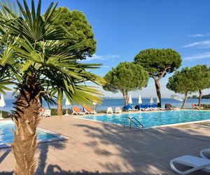 Le Corti Del Lago Padenghe sul Garda Italy