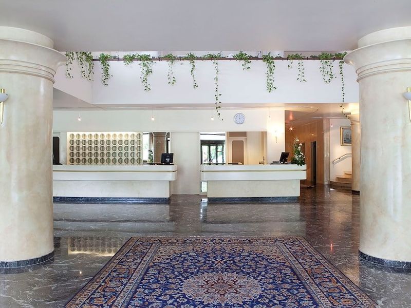 Hotel Photo 15