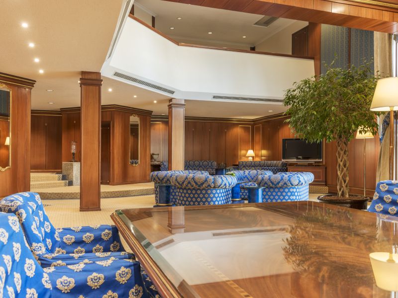 Le Méridien Dubai Hotel, Conference Centre