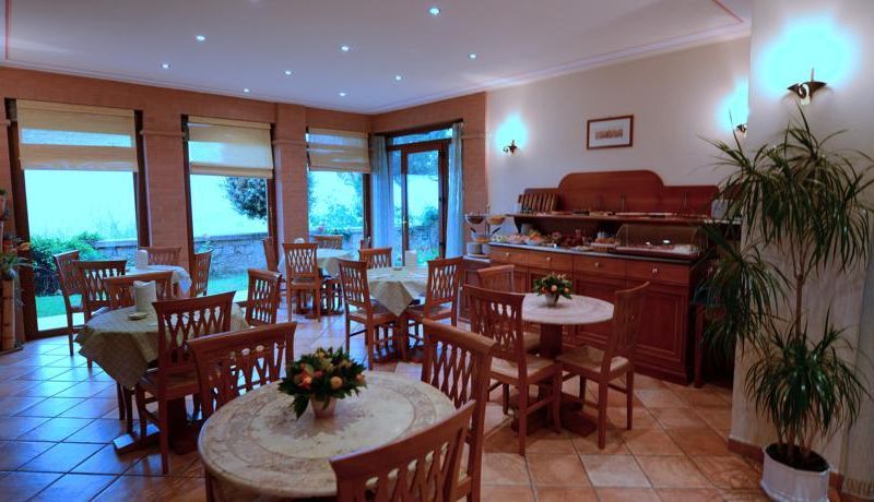 Hotel Photo 9