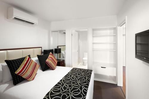 The Sebel Residences Melbourne Docklands Serviced Apartments