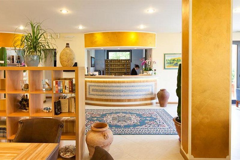 Hotel Photo 15