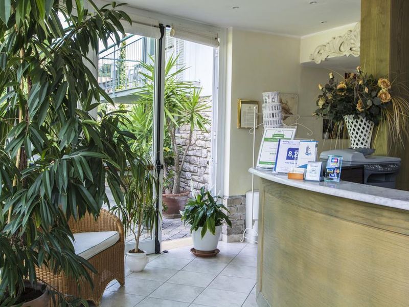 Hotel Photo 16