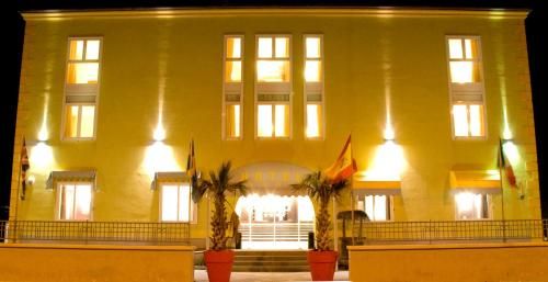 Hotel Photo 6