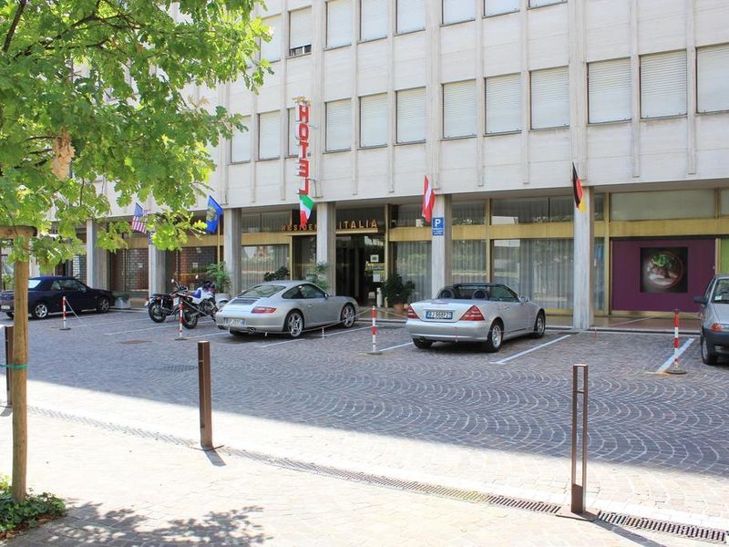 Hotel Photo 24