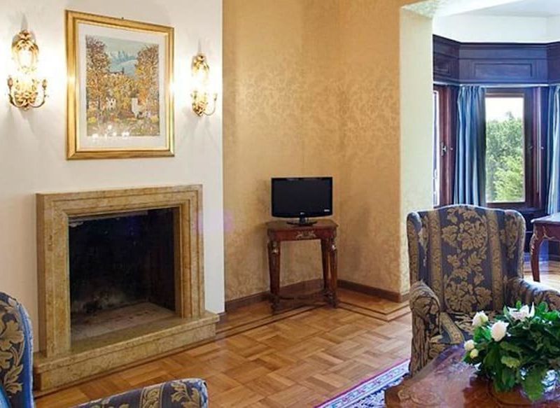 Hotel Photo 5