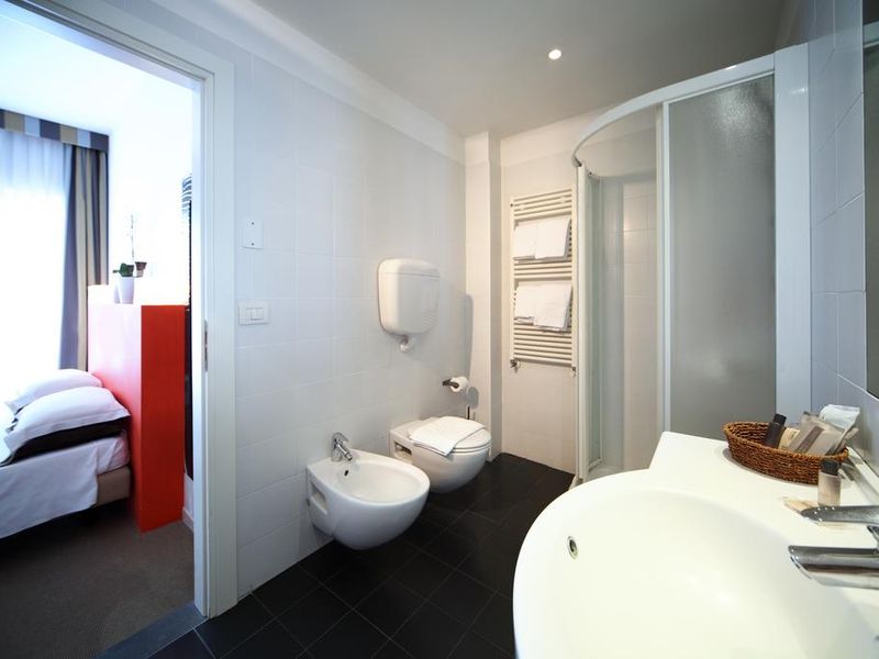 Hotel Photo 12