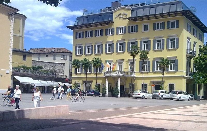 Hotel Photo 1