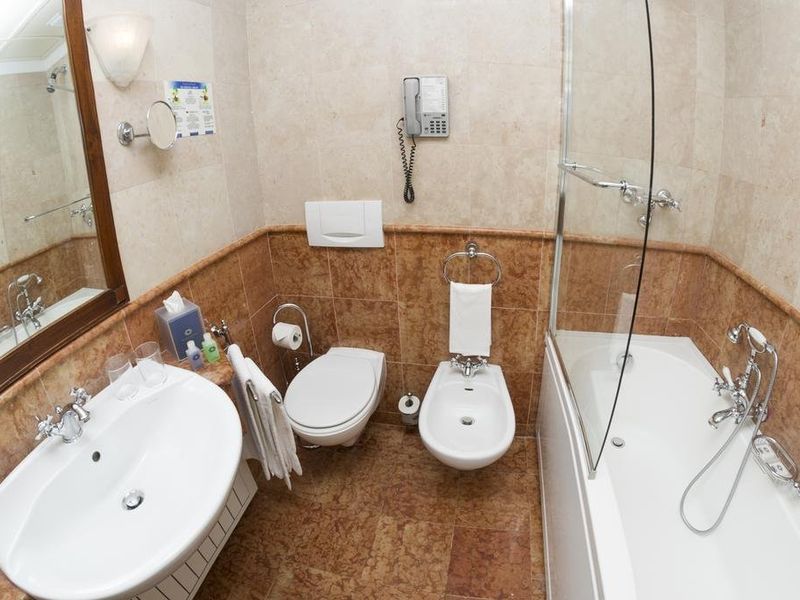 Hotel Photo 10