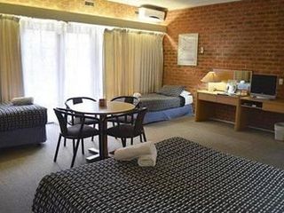 Hotel pic Quality Hotel Melbourne Airport