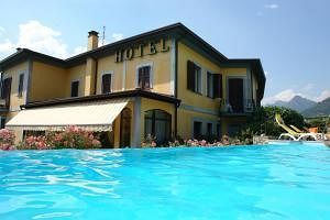 Hotel Villa Kinzica Sale Marasino Italy