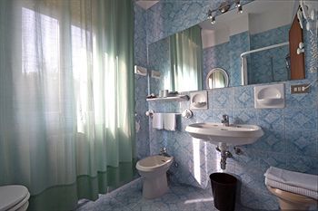 صورة الفندق 8