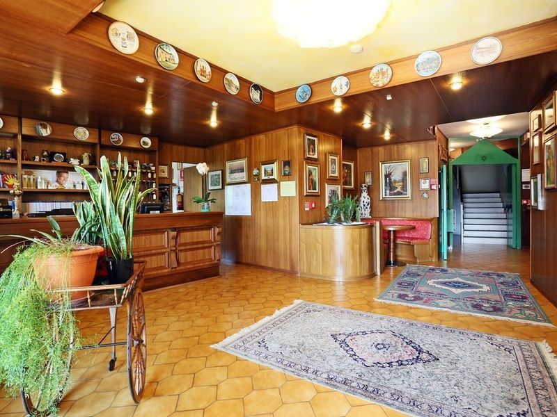 Hotel Photo 15