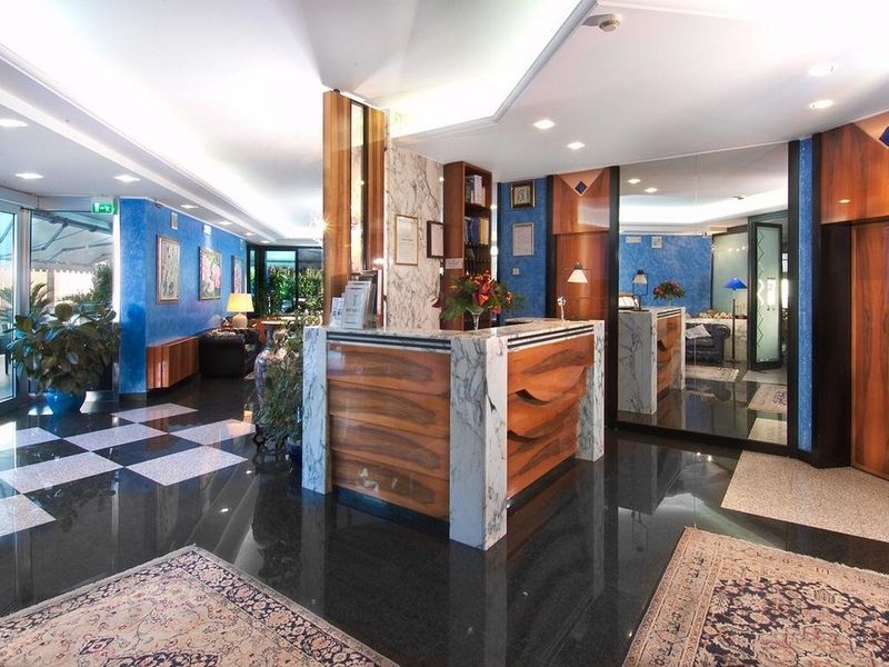 Hotel Photo 15