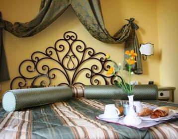 hotel booking template