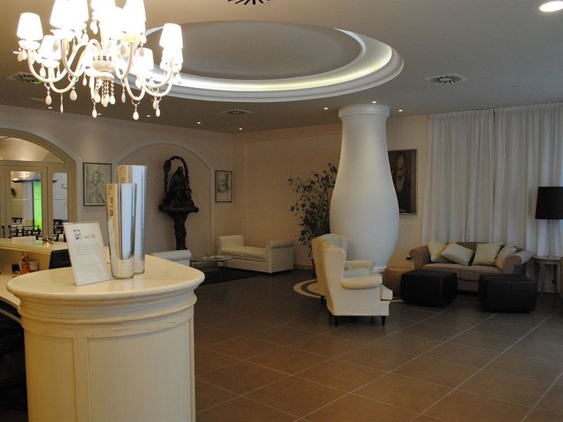 Hotel Photo 18
