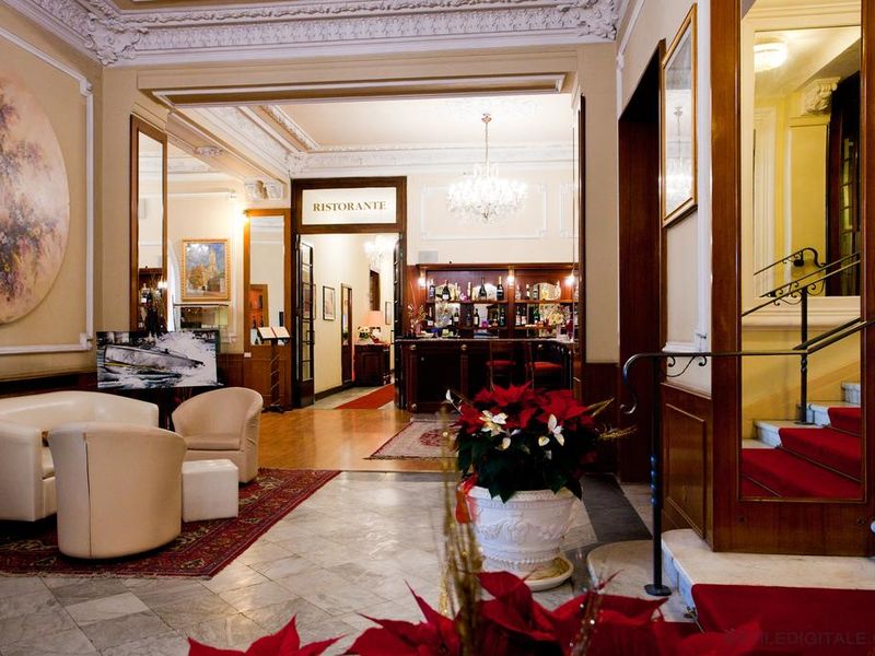Hotel Photo 7