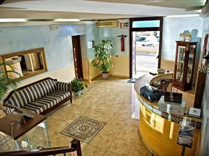 صورة الفندق 8